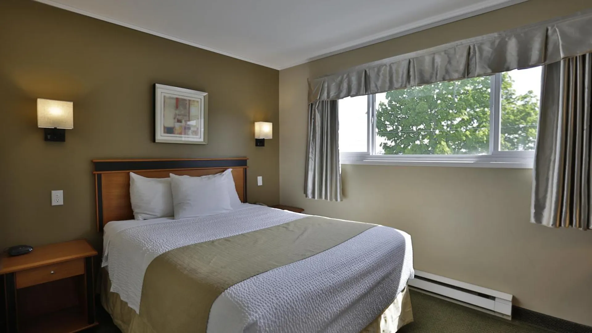 Diplomat Motel Nanaimo